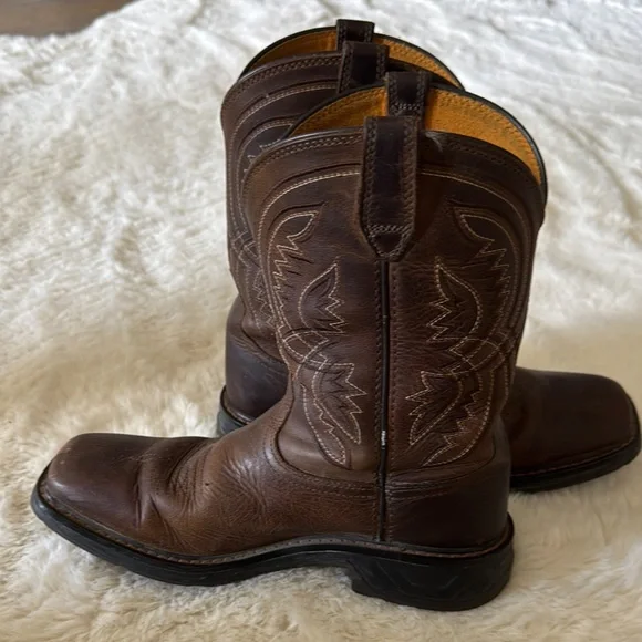 Ariat Brown Western Boots Classic Leather Design - Picture 5 of 10